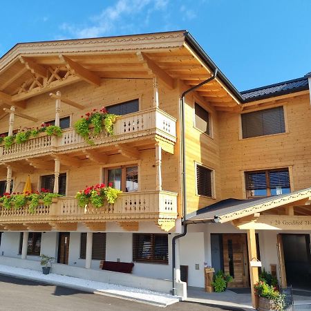 Greidlhof Alpstyle Apartments Fügen Kültér fotó